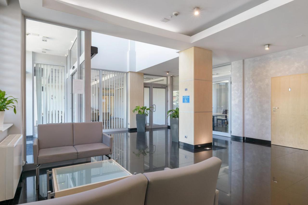 Hotel Safir Poznań Eksteriør bilde