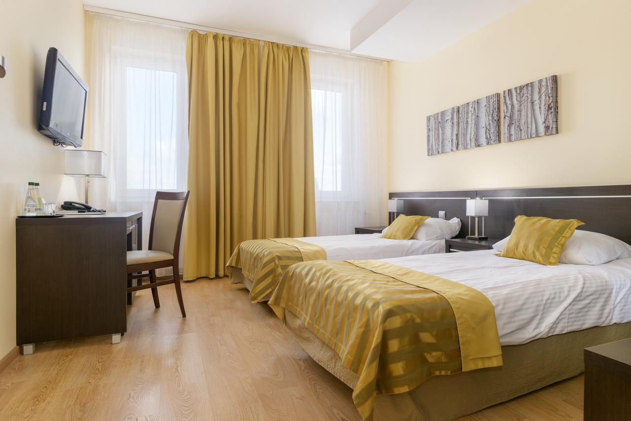 Hotel Safir Poznań Eksteriør bilde